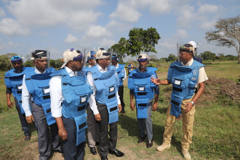 Field Visit by the Hon. Minister of Urban Development, Construction and Housing to Mine Action Sites in Mullaitivu – 24 April 2025
